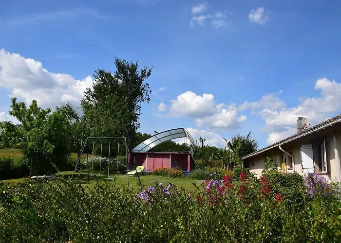 Bed & Breakfast De Vinces Lot-et-garonne Situe Entre Bordeaux Et Toulouse Maison Rurale, Maison En Campagne